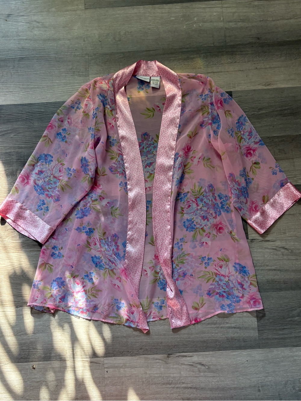 Vintage Jaclyn Smith Sheer Floral Kimono Robe - Pink